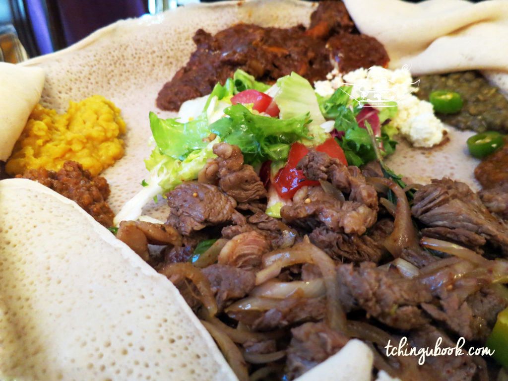 Restaurant Menelik Paris- on goûte pour vous la cuisine éthiopienne 