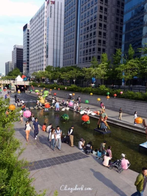 Cheonggyecheon stream Seoul